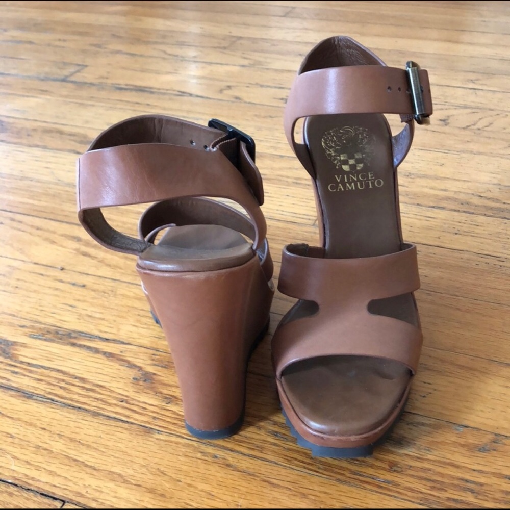 Vince Camuto Wedges